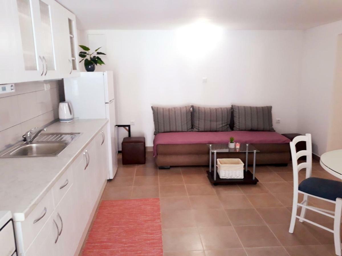 Apartment Mihaela Blace Exterior foto